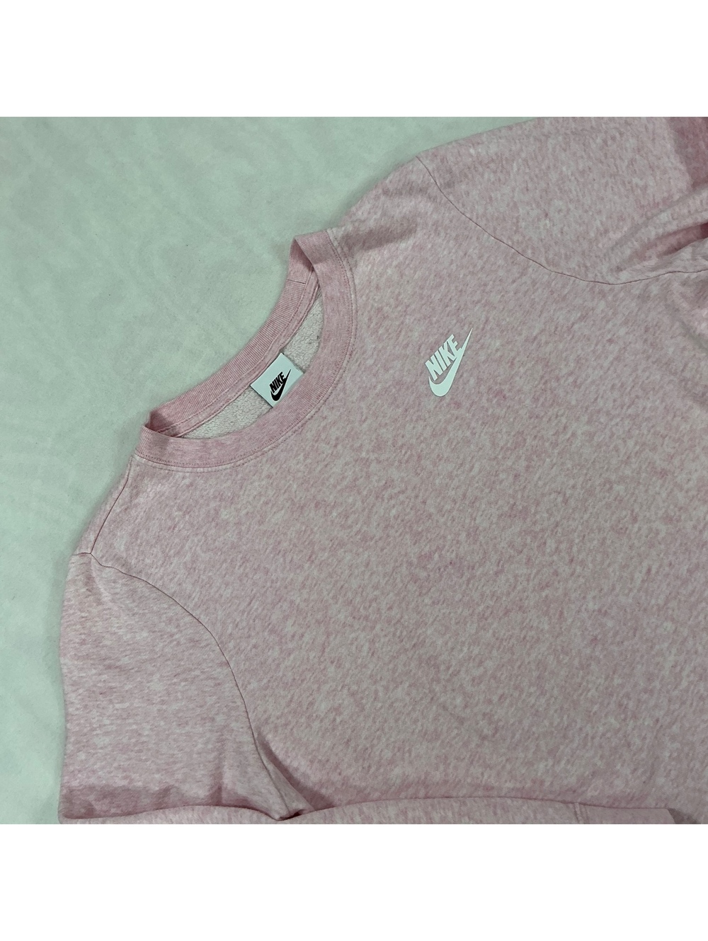 Nike Pink Fleece Crewneck Sweatshirt Women’s Small Embroidered Logo